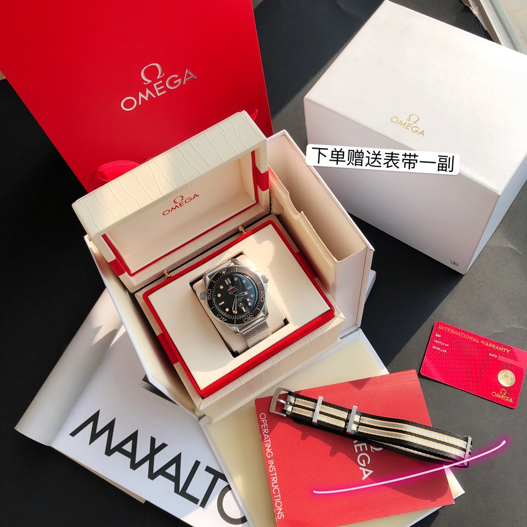 Omega Seamaster 300 – Bond 007 - Image 7