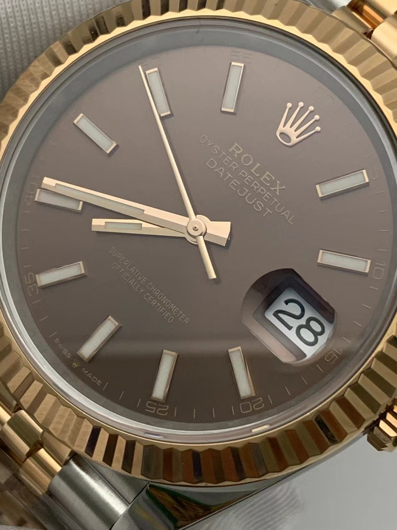 Datejust 41 – Ref. 126331 (Chocolate Dial) - Image 2